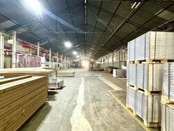 Geylang West Community Centre (D14), Warehouse #563469241